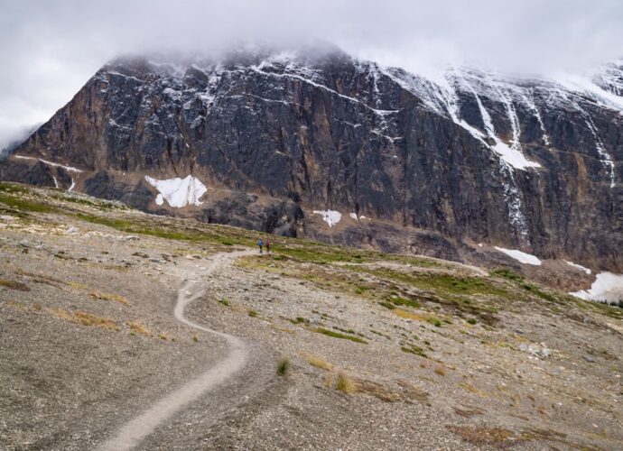 Photo Mountain trail