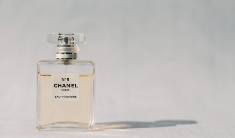 Photo smelling phantom odors