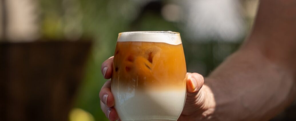 Photo coffee drinking habits