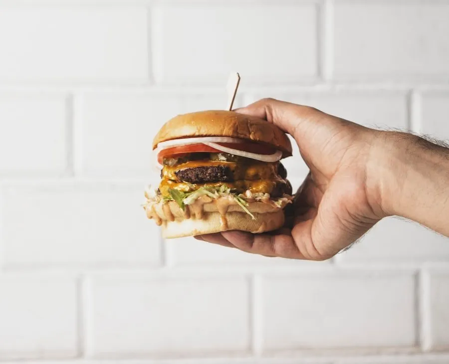 restaurant bun