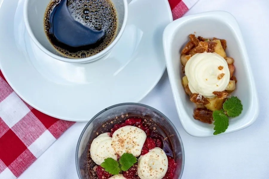 coffee and dessert association