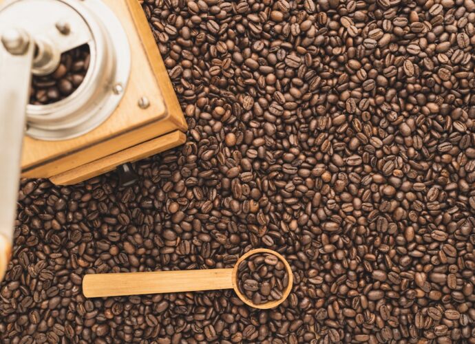 Photo grinding coffee